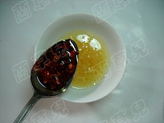 Sugar Garlic Pine Flower Jelly recipe