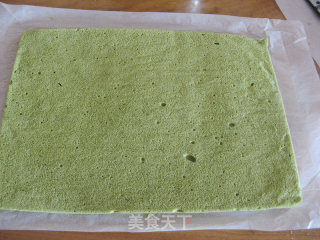 Matcha Cream Cake Roll recipe