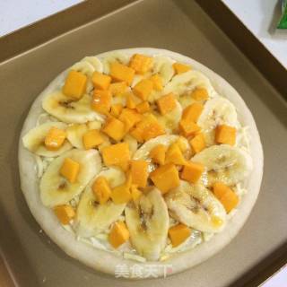 Banana Mango Pizza recipe