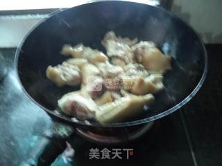 Potato Steamed Trotters --- Banquet Dishes recipe