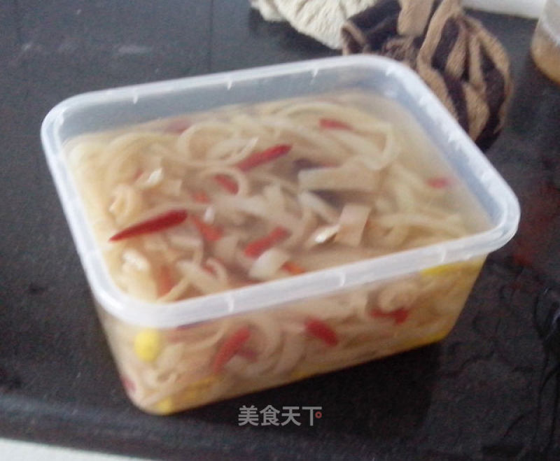Pickled Pepper Pork Skin recipe