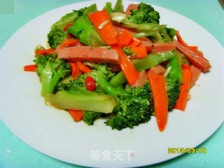 Goji Berry Bacon Mixed with Cauliflower recipe