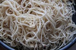 Braised Noodles with Beans recipe