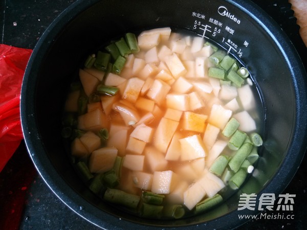 Vegetable Braised Rice recipe