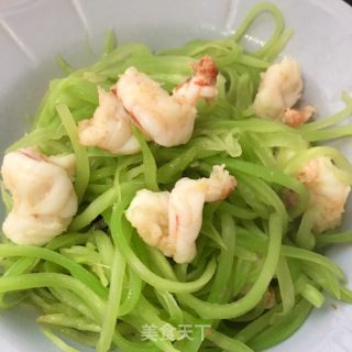 Stir-fried Shredded Lettuce with Fresh Shrimp recipe