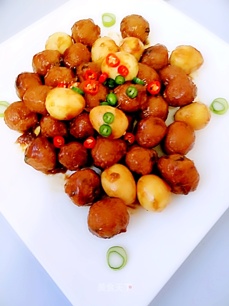 Braised Pork Balls with Quail Eggs recipe