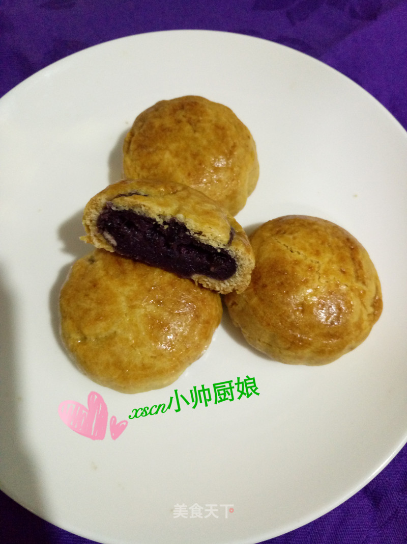 Purple Sweet Potato, Purple Rice and Red Bean Mooncakes recipe