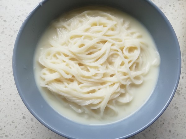 Soy Milk Cold Noodles recipe