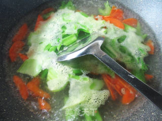 Stir-fried Celery with Carrots and Water Chestnuts recipe
