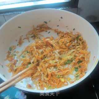 Curry Egg Fried Noodles recipe