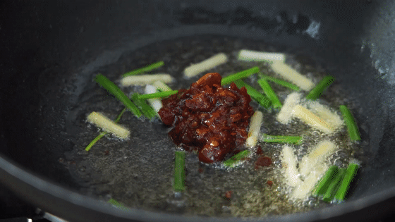 Seasonal Vegetable and Chicken Feet Pot recipe