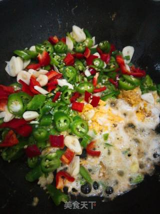 Scrambled Eggs with Green Red Pepper and Eggplant recipe