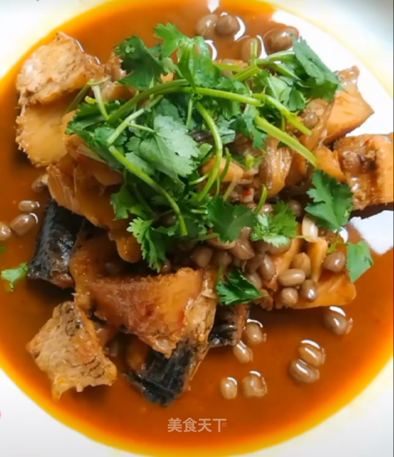 Salted Fish Stewed with Peanuts recipe