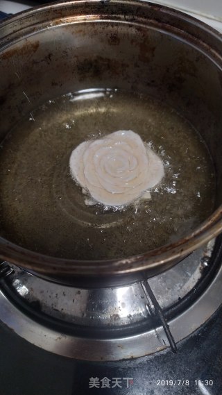 Fried Taro Rose recipe