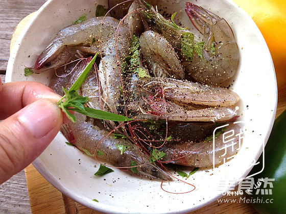Jinbuhuan Grilled Sea Prawns recipe