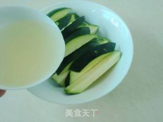 Steamed Tender Pumpkin in Chicken Broth recipe