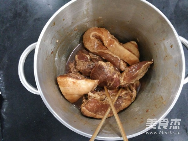 Barbecued Pork with Honey Sauce recipe