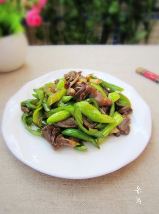 Stir-fried Gizzards with Green Peppers recipe