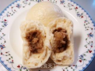 Chestnut Stuffing Steamed Bun recipe