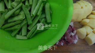 Northeast Snacks 4-braised Noodles with Beans recipe