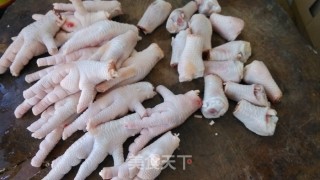 【guangdong】tiger Skin and Chicken Feet recipe