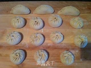 Spinach Vermicelli and Egg Veggie Steamed Bun recipe