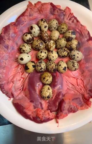 Stewed Quail Eggs with Heart-protecting Meat recipe