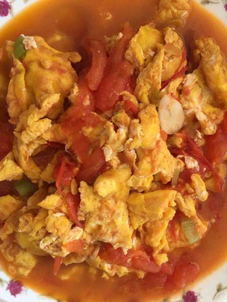 Scrambled Eggs with Homemade Tomatoes recipe