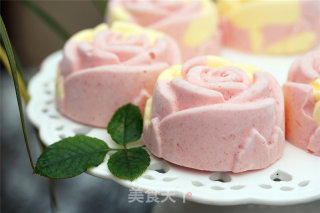 Red Heart Guava Mousse Cake recipe