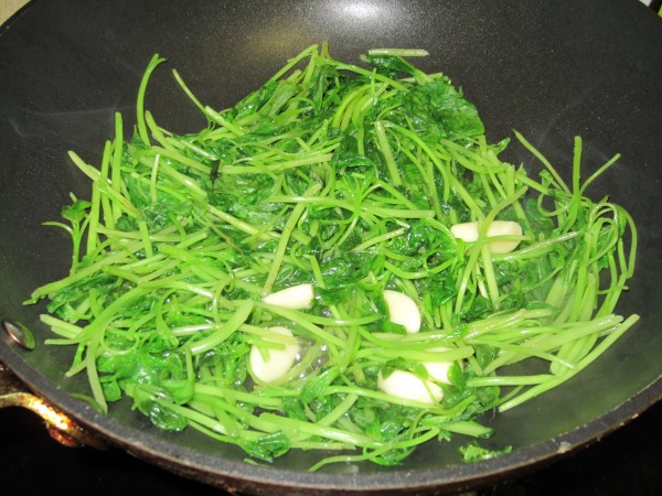 Garlic Bean Sprouts recipe