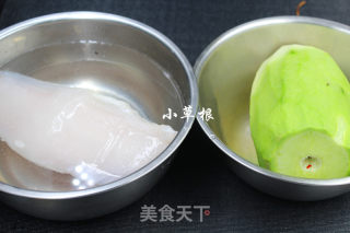 Fish Meat and Radish Soup with Fresh Eyebrows recipe