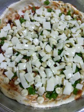 Corn Pizza with Thin Bottom Sausage recipe