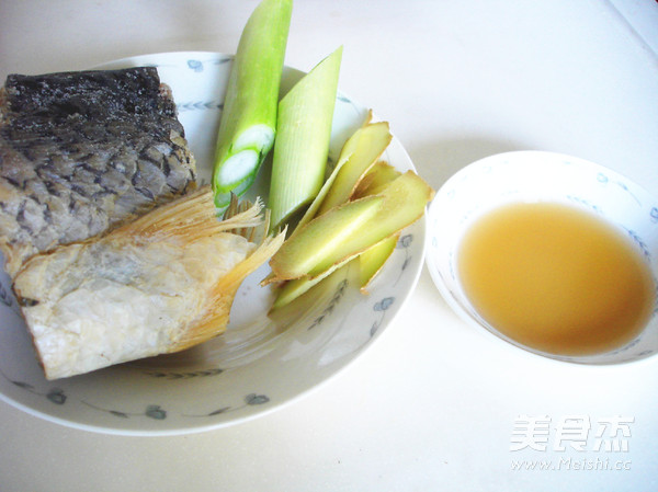 Steamed Salted Fish Rich in Vitamins recipe