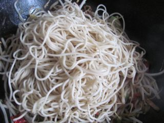 Fried Noodles with Mung Bean Sprouts recipe
