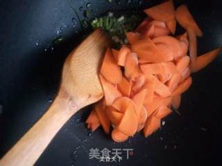 Garlic Fungus Dutch Carrots recipe