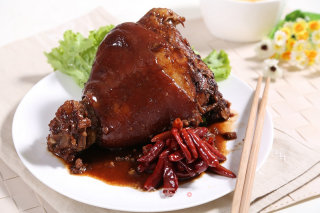 Pork Knuckle in Red Wine-automatic Cooking Pot Recipe recipe