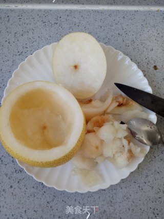 Steamed Pears with Rock Sugar Lily recipe