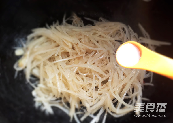 Vinegar Shredded Potatoes recipe