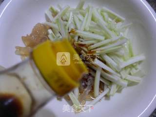 Cabbage Stem with Jellyfish recipe