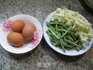 Boiled Lotus Leaf Egg with Beans and Cauliflower recipe