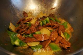 Fried Beef with Potato Chips recipe
