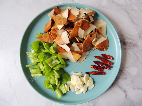 Stir-fried Tempeh and Green Pepper recipe