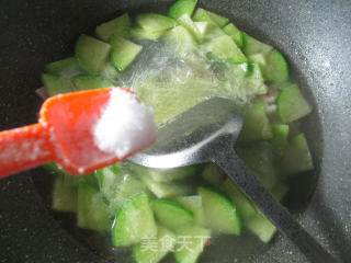 Boiled Vermicelli with Bacon and Green Radish recipe