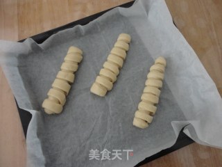 Caterpillar Bread recipe