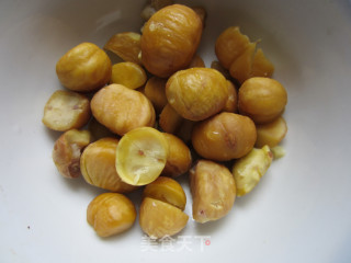 Chestnut and Red Dates Hoof Soup recipe