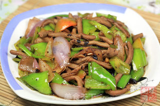 Stir-fried Duck Intestines with Black Soy Pepper recipe