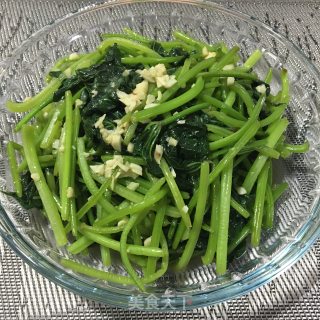 Stir-fried Sweet Potato Leaves with Garlic recipe