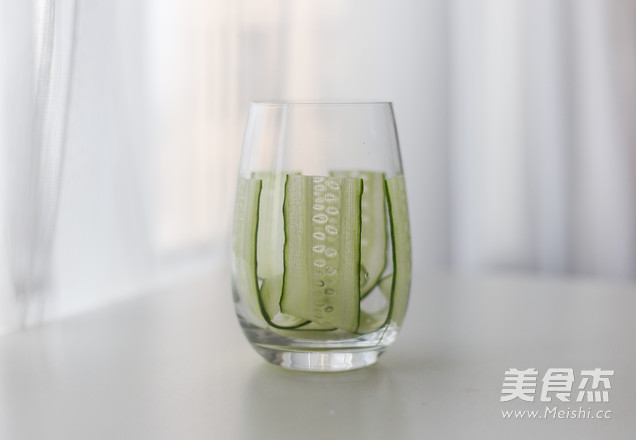 Cucumber and Mint Drink recipe