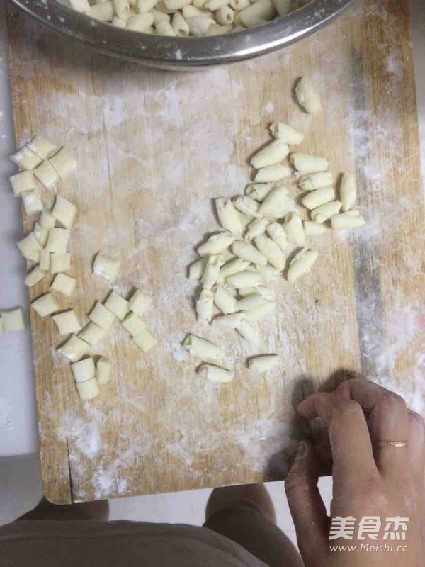 Vegetarian Stir-fried Cat Ear Noodles recipe