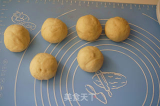 Bean Paste Meal Buns recipe